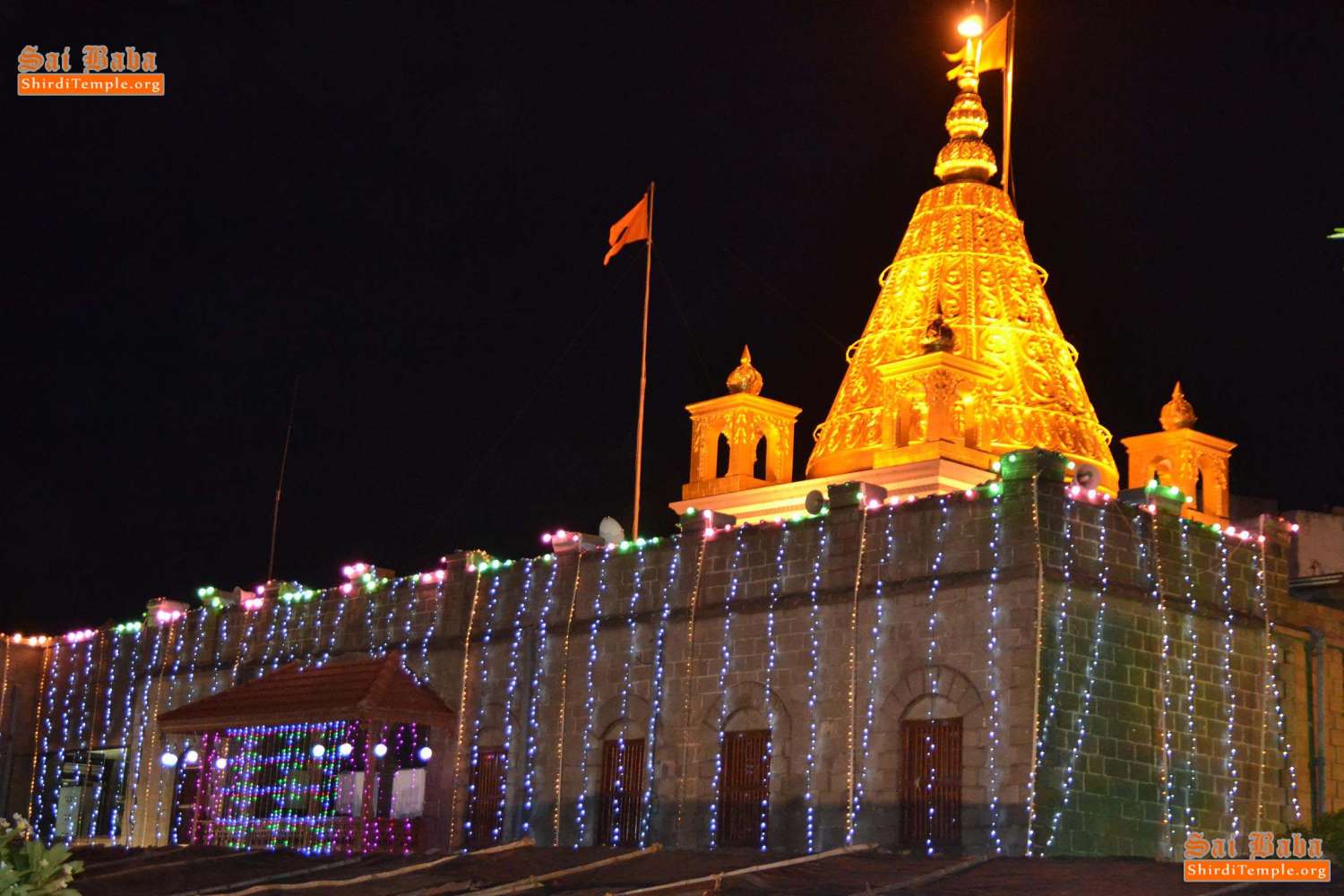 Shirdi Darshan With Shani Shingnapur (Ex PUNE)